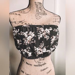 NWOT Black 🖤 Polka Dot // Floral Bandeau Crop Top